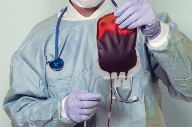 Гемотрансфузия: что это такое, виды, показания и противопоказания, возможные осложнения переливания крови - «Здоровье»