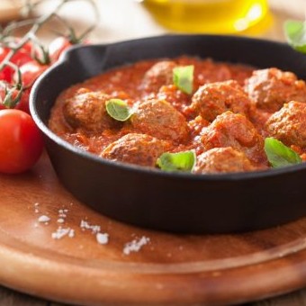 Котлеты в томатном соусе – 3 рецепта вкусных котлет с подливой - «Рецепты»