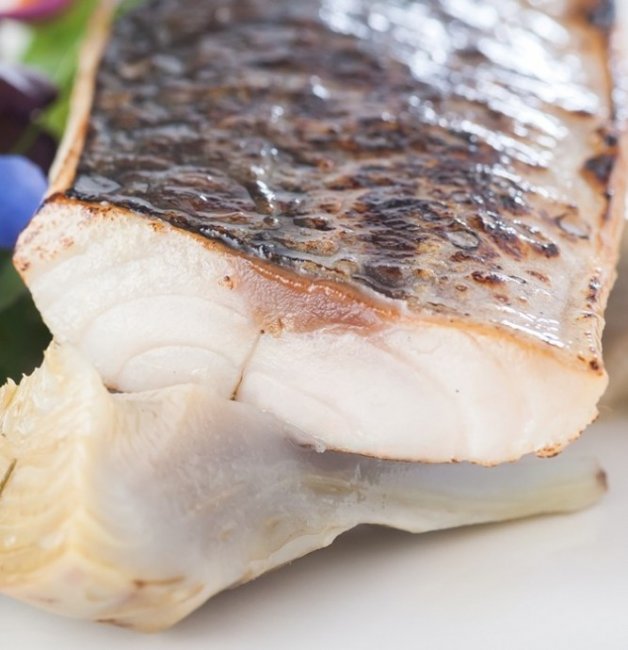 Сколько варить скумбрию в воде кусочками и целиком: кулинарные советы и 2 правильных рецепта варки рыбы - «Рецепты»