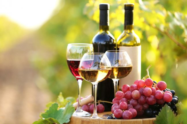 Сколько калорий в вине – красном и белом, польза и вред спиртного напитка - «Здоровье»