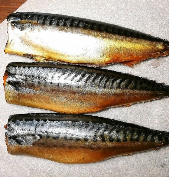 Провесная скумбрия: что это такое, рецепт очень вкусной рыбы в домашних условиях - «Рецепты»