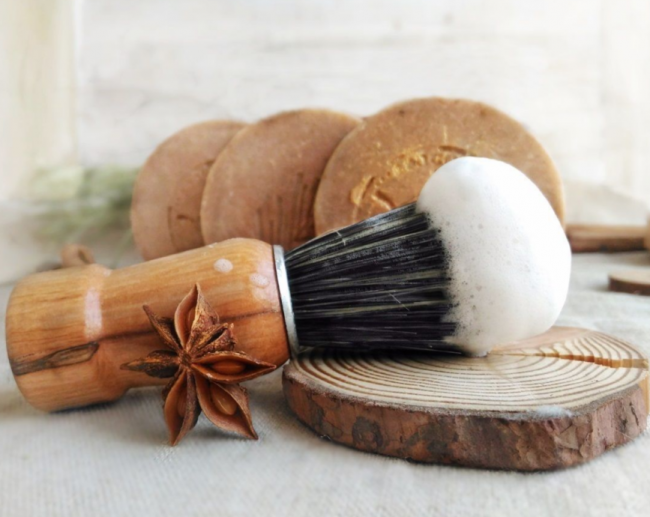 Мыло для бритья – как сделать своими руками: разновидности, состав - «Мода и красота»