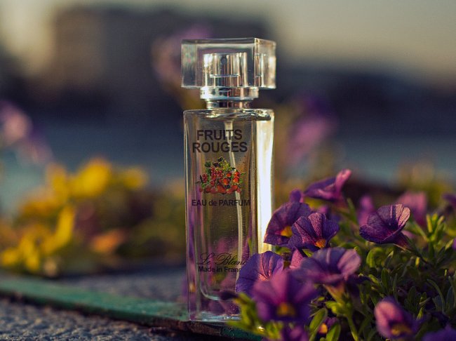 Парфюмированная вода (Eau de Parfum): стойкость и концентрация, отличие от других видов парфюмерии - «Мода и красота»