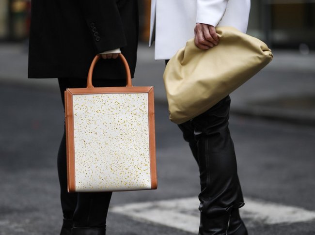 Без них не обойтись: 5 сумок, которые подойдут к любому вашему образу - «Мода»