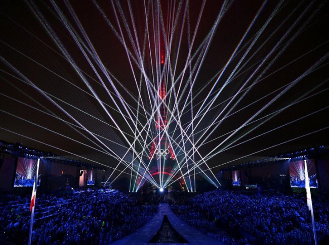 Как прошло открытие Олимпиады-2024 в Париже: самые яркие кадры - «Стиль жизни»